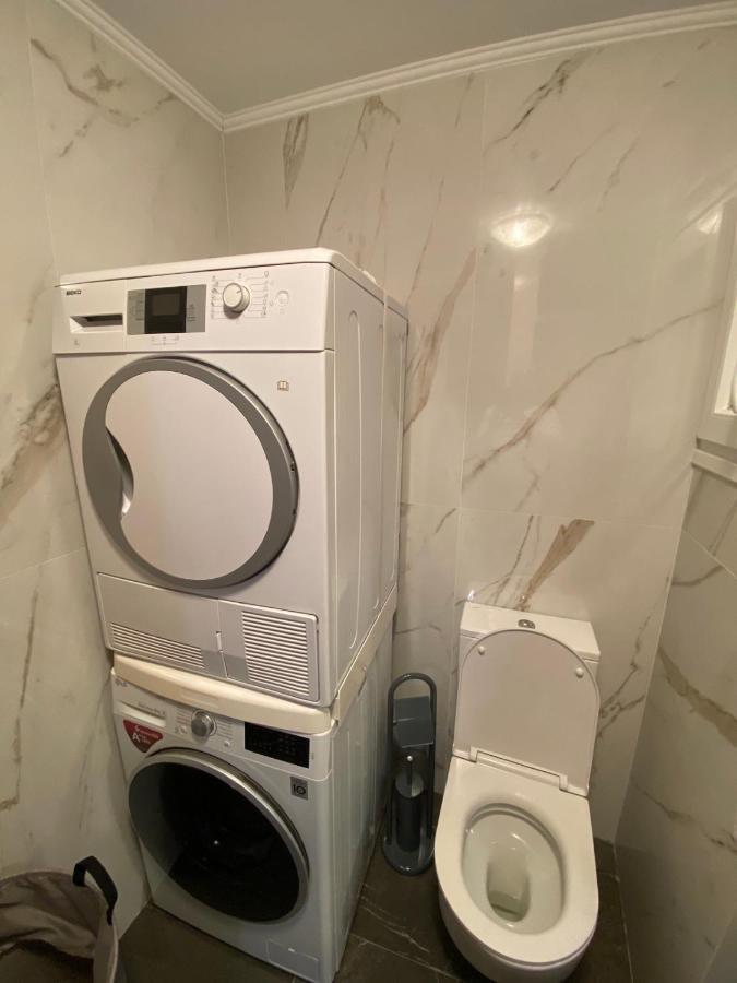 365 Urban Suite 伊拉克利翁 外观 照片